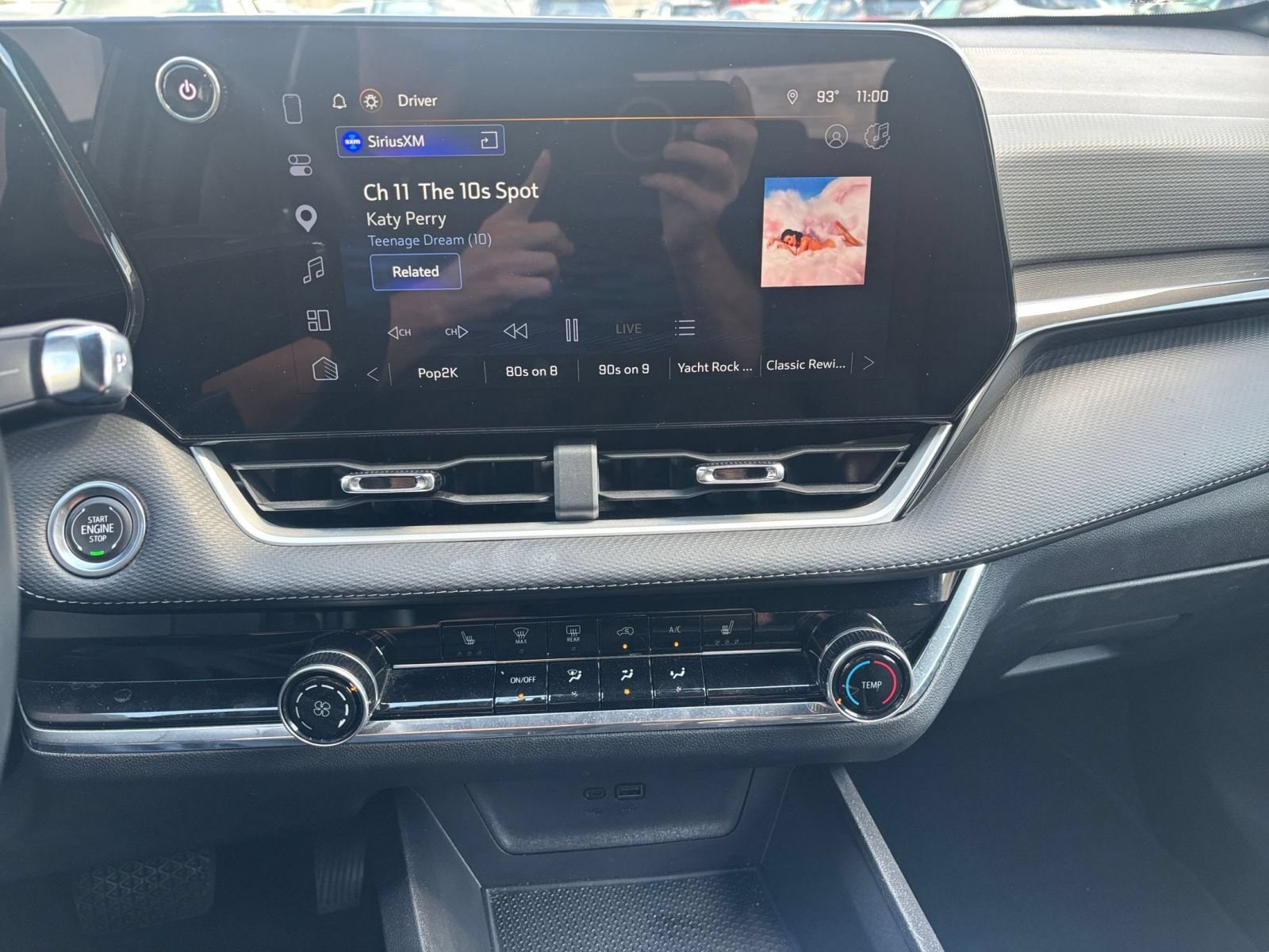 Thumbnail: 2025 Chevrolet Equinox - 16