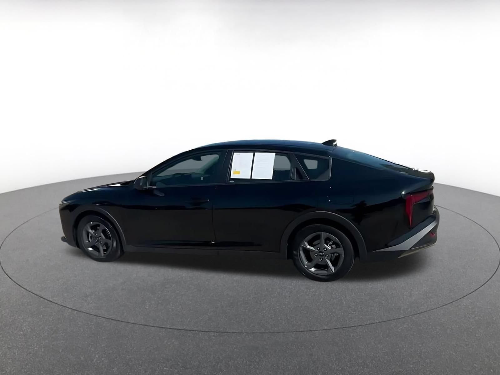 Thumbnail: 2026 Kia K4 - 8