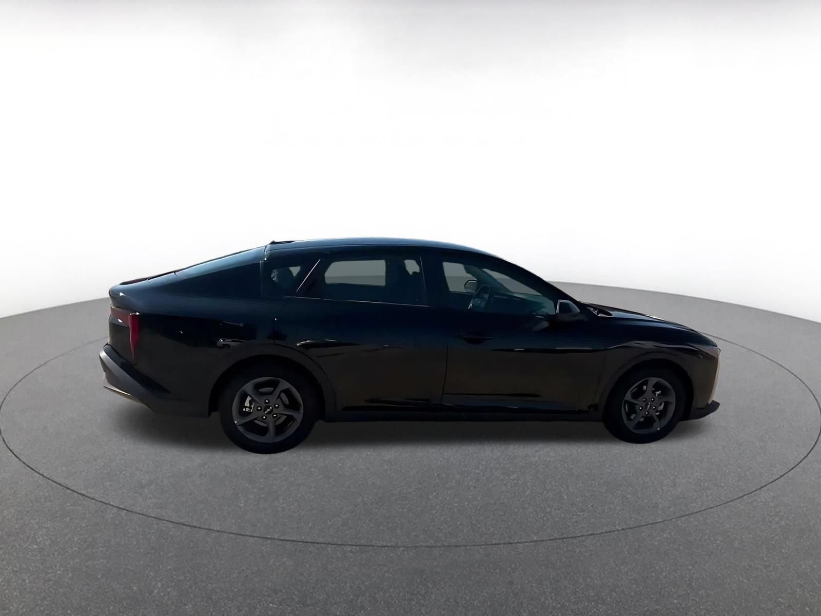 Thumbnail: 2026 Kia K4 - 13