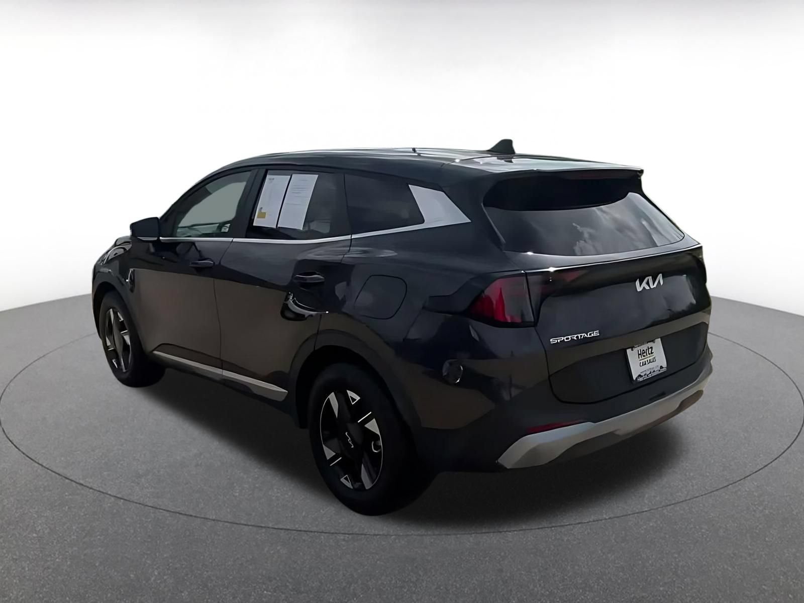 Thumbnail: 2026 Kia Sportage - 10