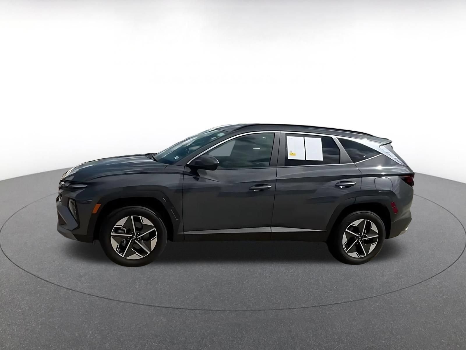 Thumbnail: 2026 Hyundai Tucson - 8