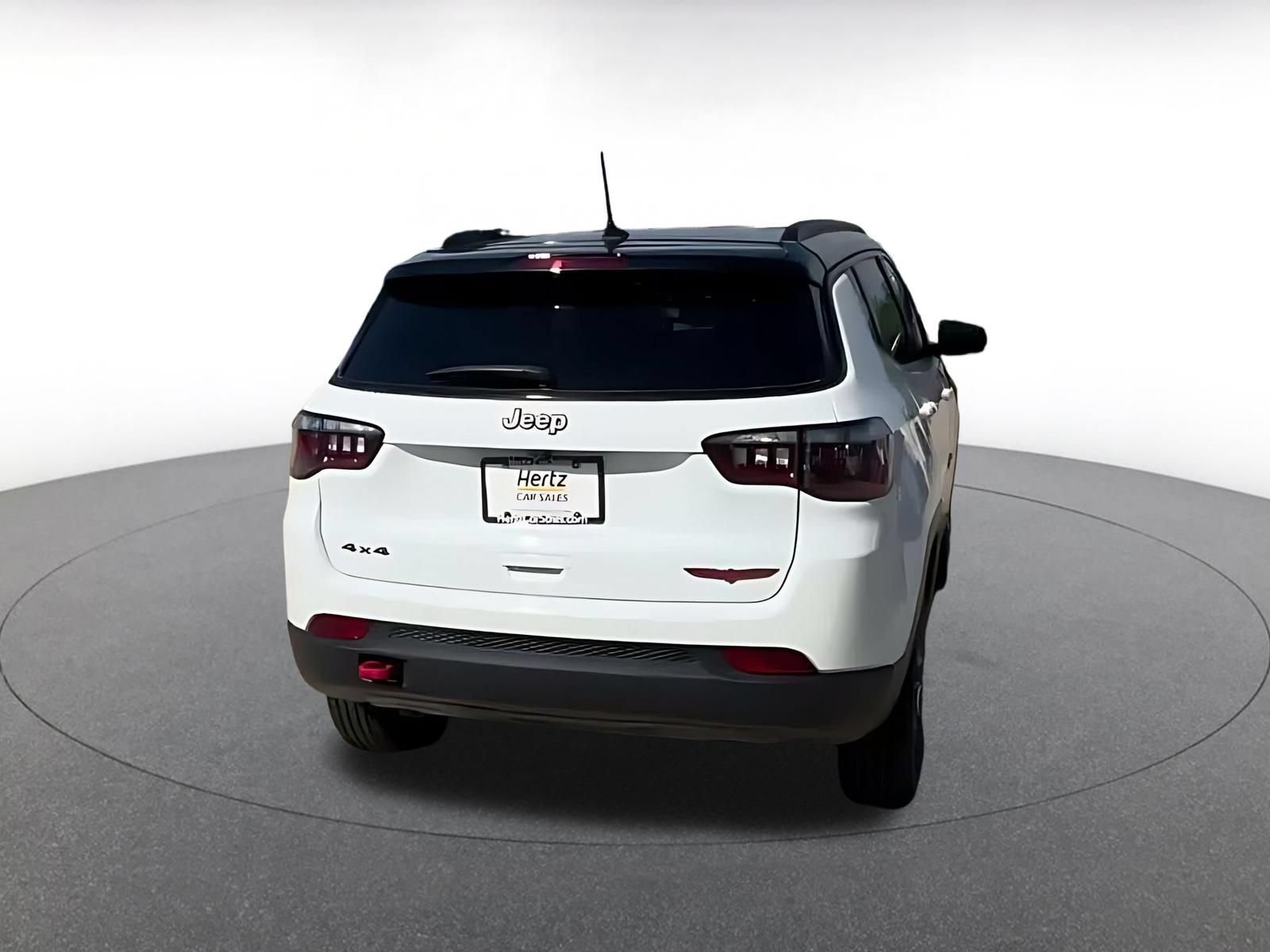 Thumbnail: 2025 Jeep Compass - 14
