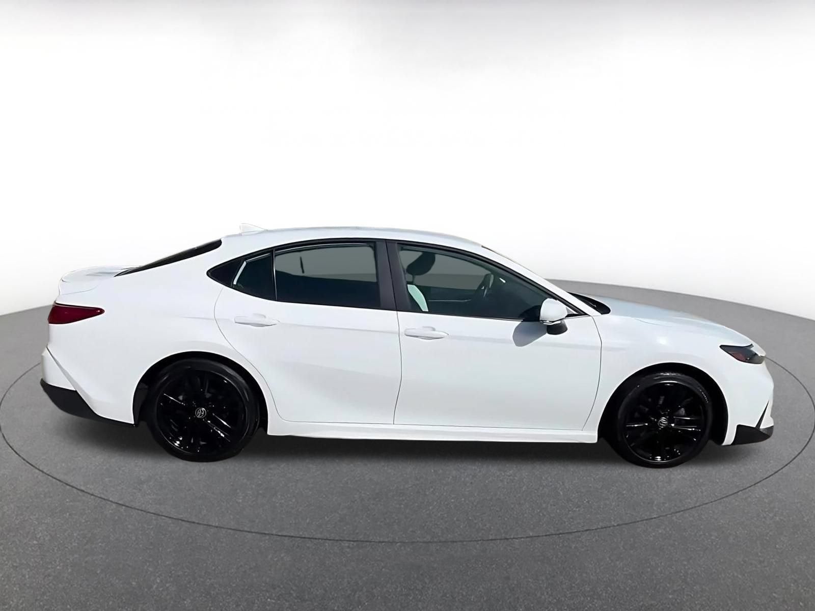Thumbnail: 2026 Toyota Camry - 15