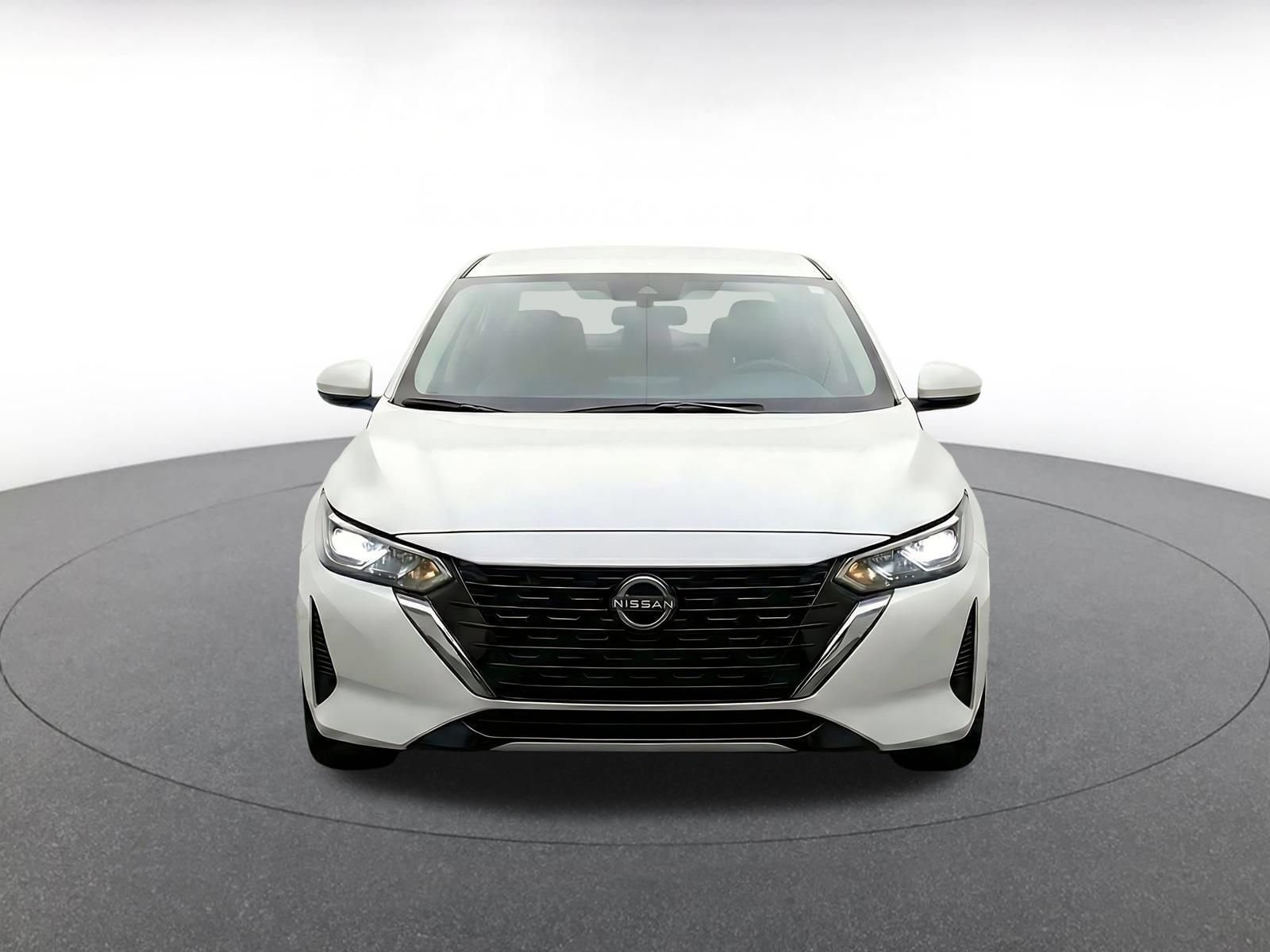 Thumbnail: 2025 Nissan Sentra - 2