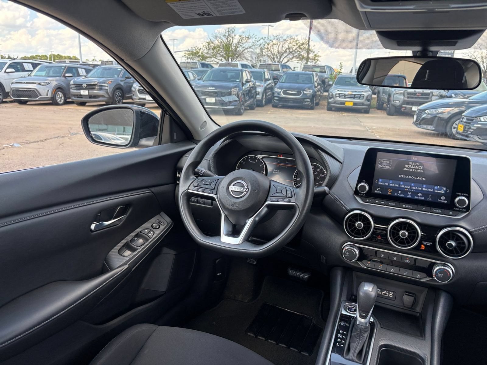 Thumbnail: 2025 Nissan Sentra - 31