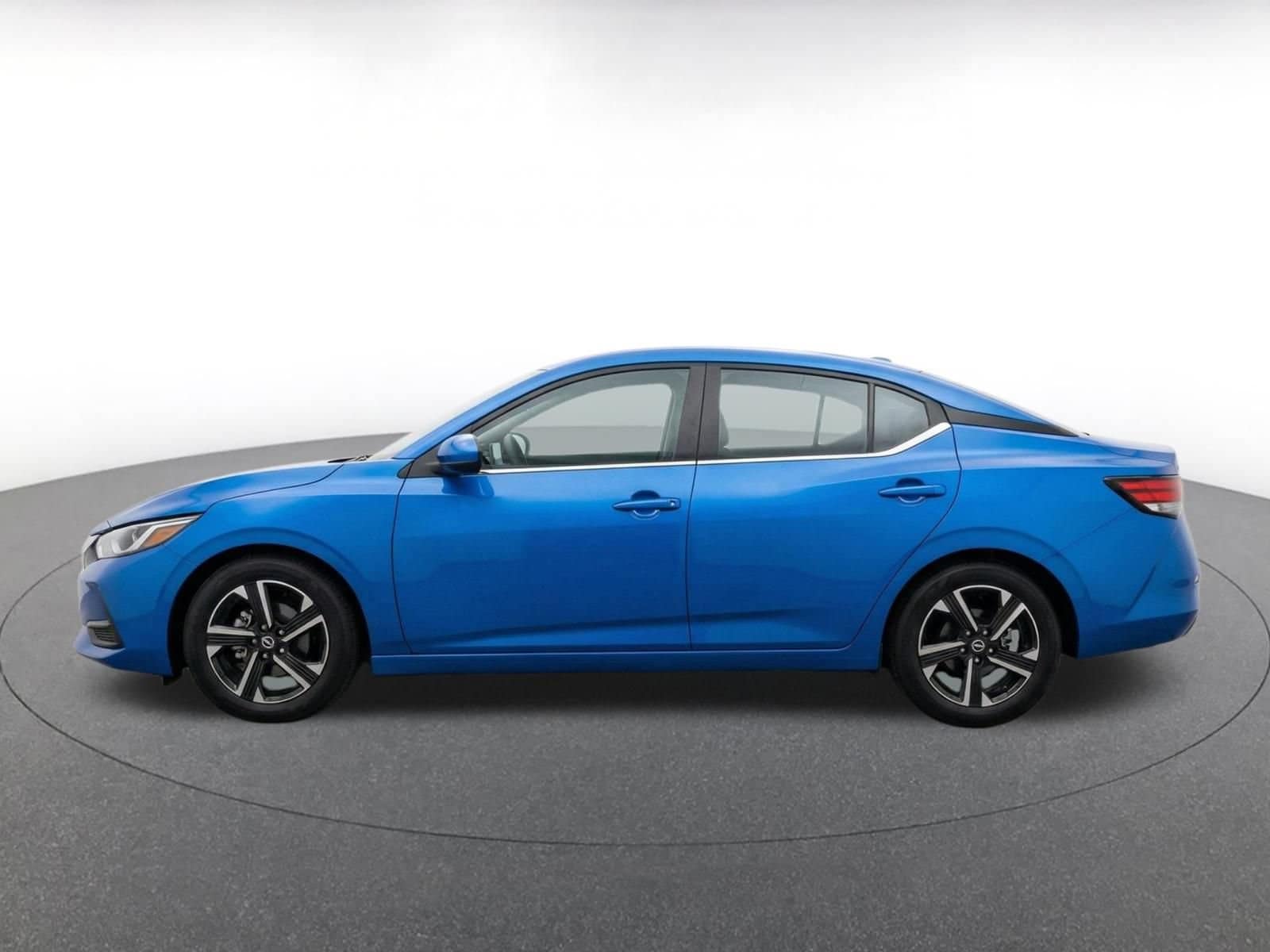 Thumbnail: 2025 Nissan Sentra - 4