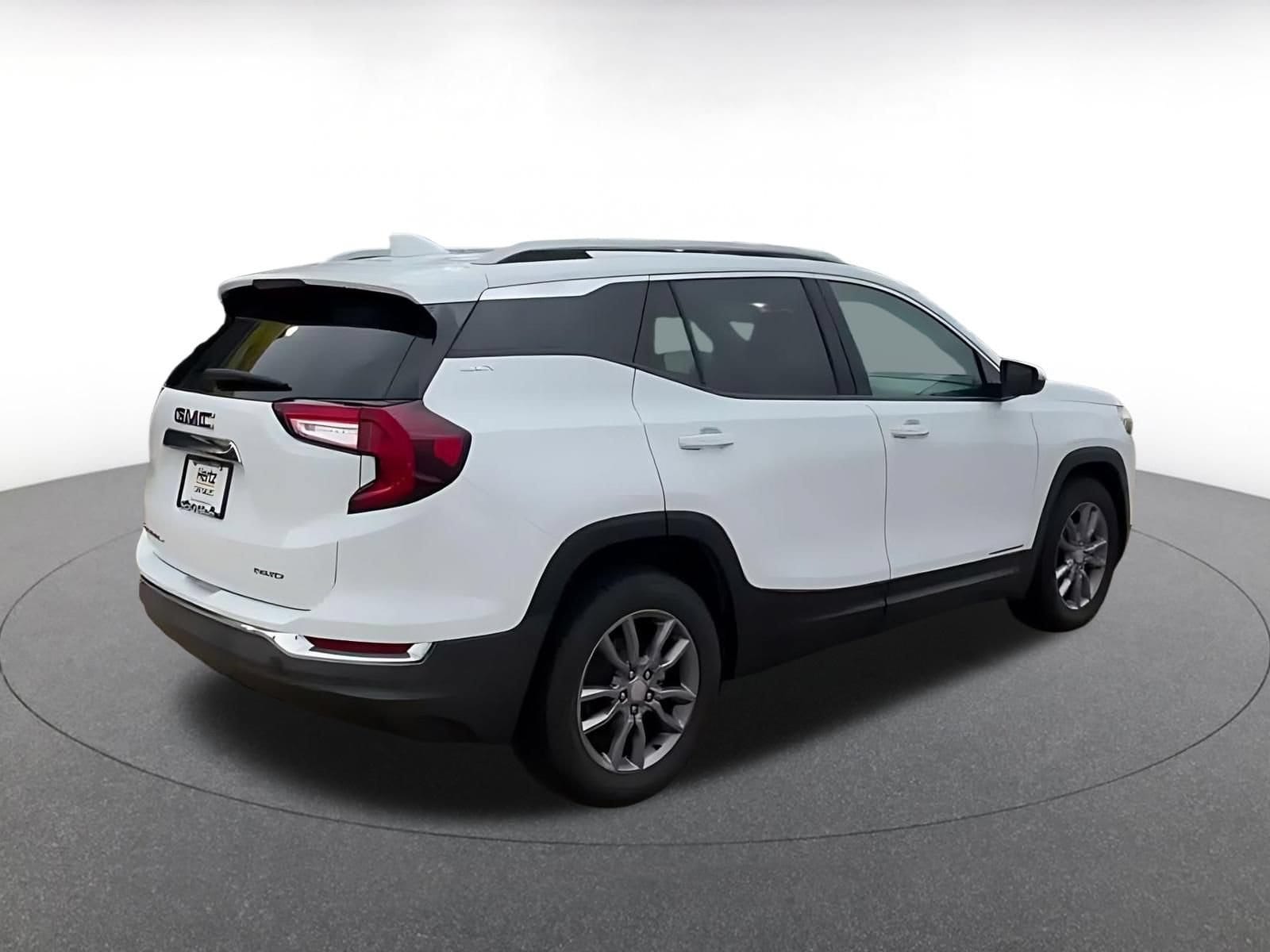 Thumbnail: 2024 GMC Terrain - 13