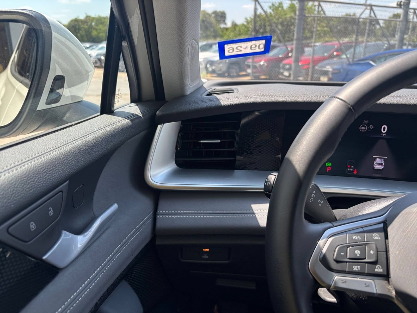 Thumbnail: 2026 Volkswagen Tiguan - 35