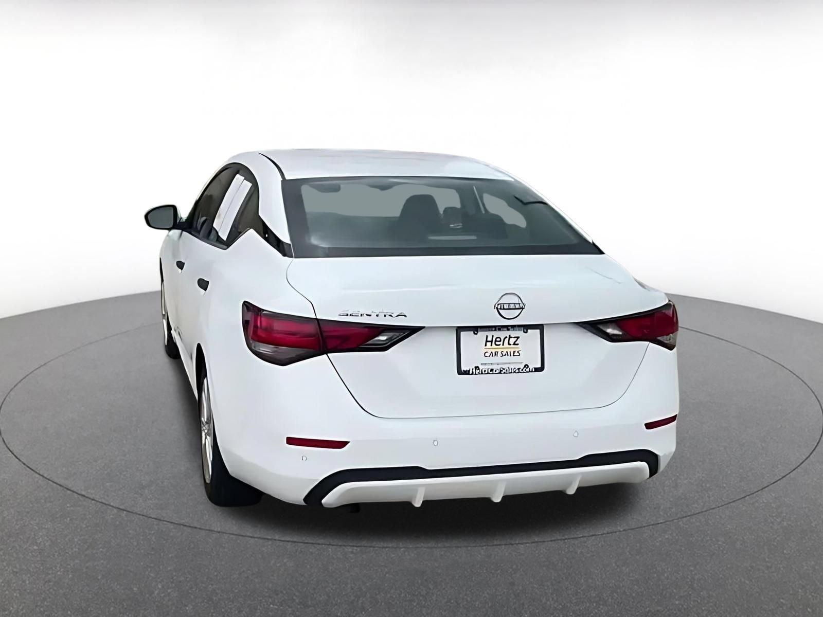 Thumbnail: 2025 Nissan Sentra - 10