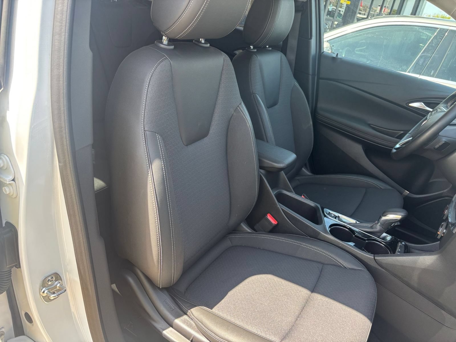 Thumbnail: 2026 Buick Encore GX - 34
