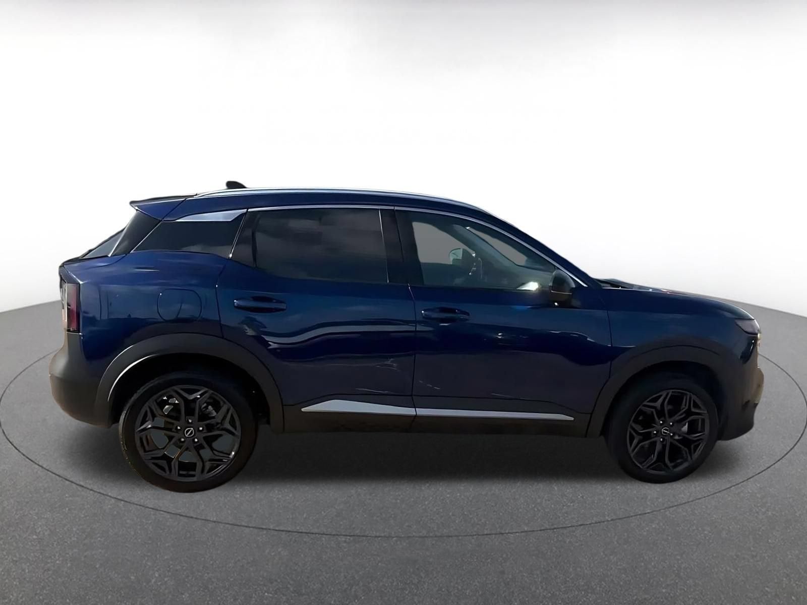 Thumbnail: 2026 Nissan Kicks - 15