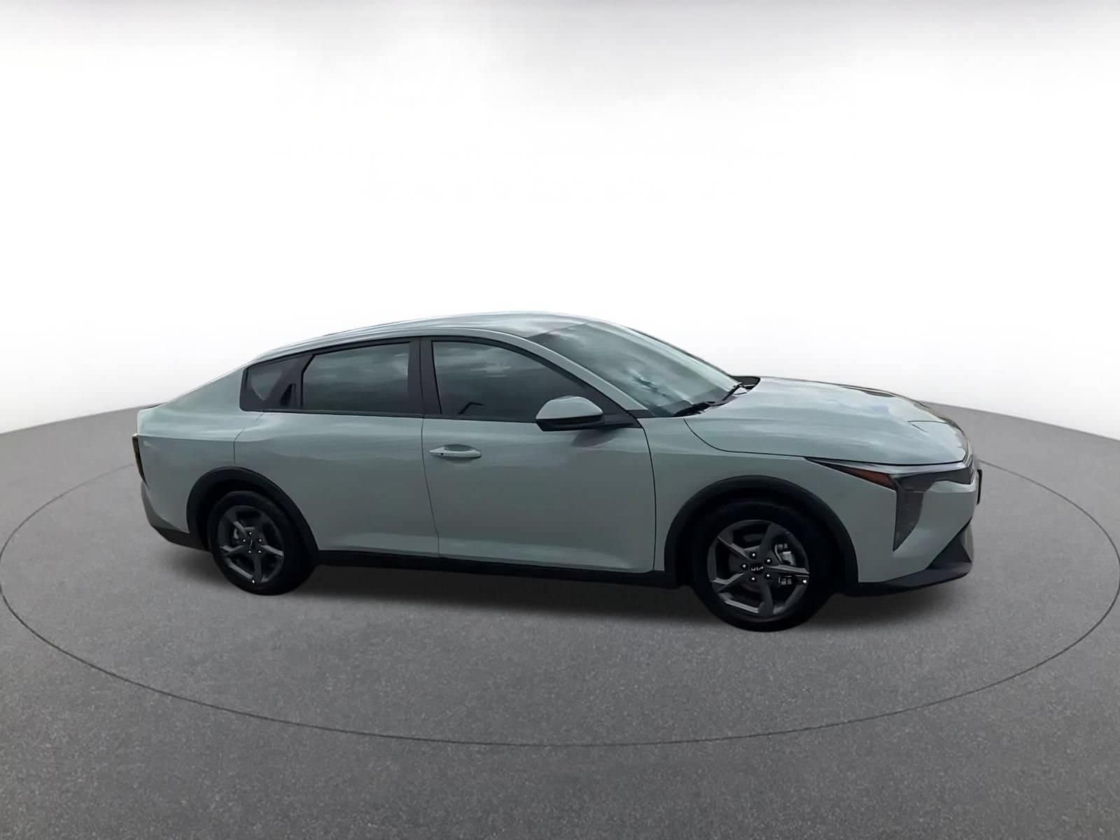 Thumbnail: 2026 Kia K4 - 2