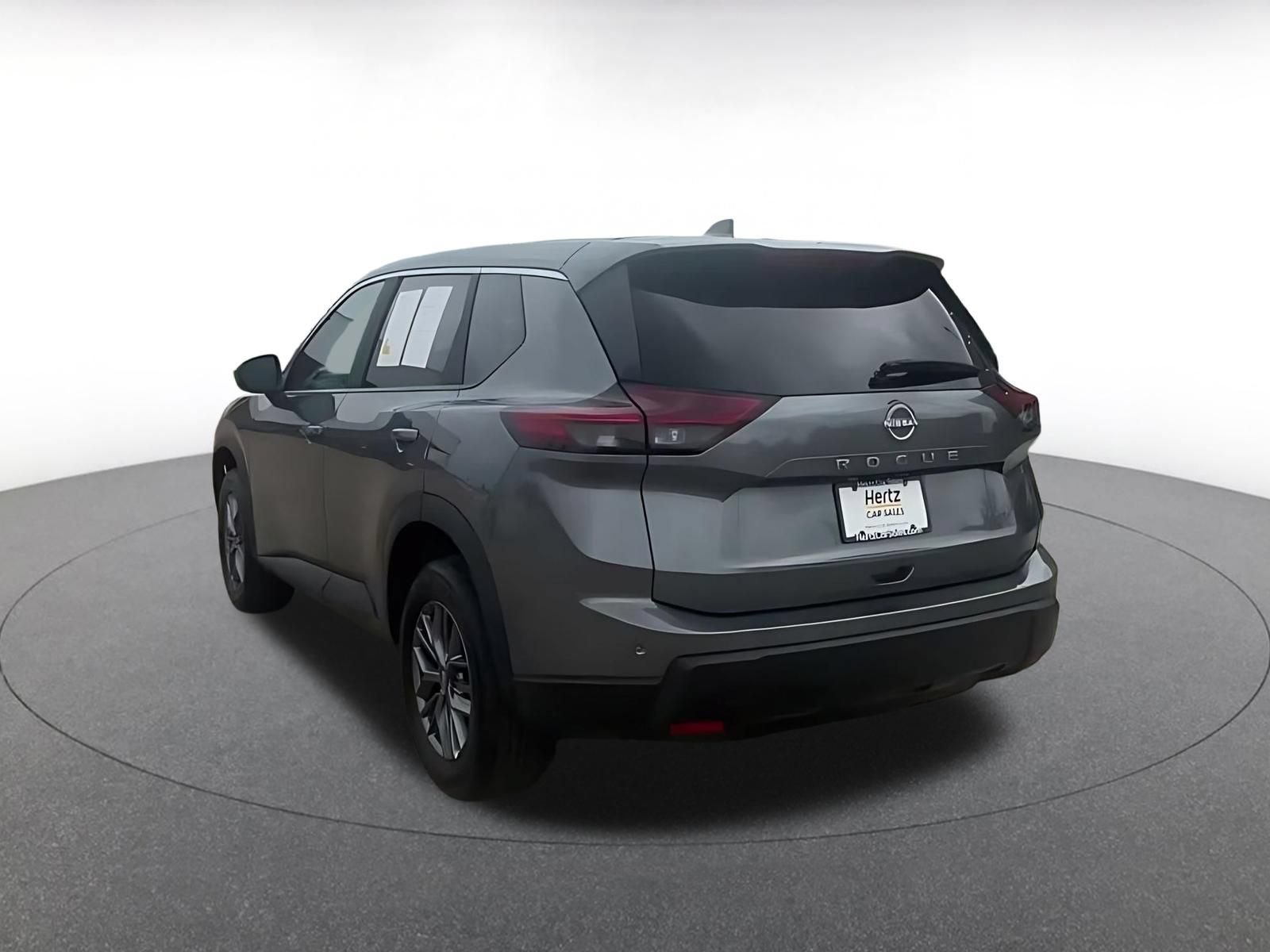 Thumbnail: 2026 Nissan Rogue - 10
