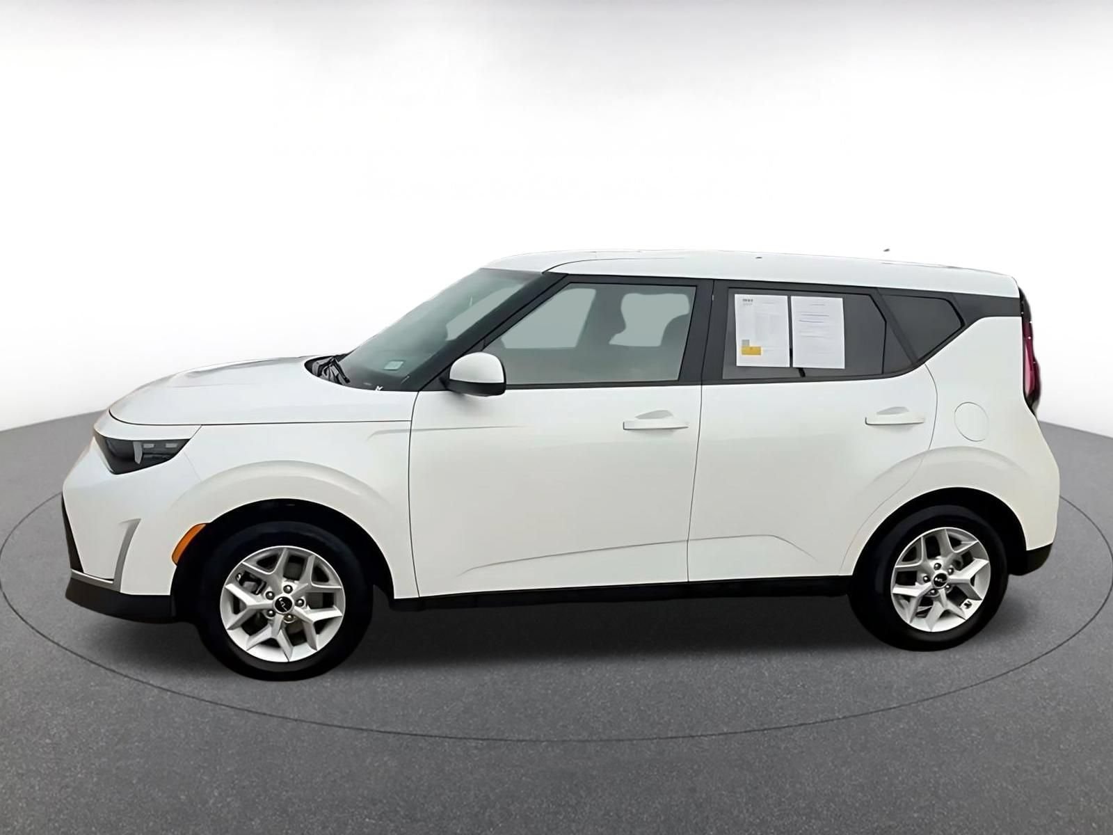 Thumbnail: 2025 Kia Soul - 8