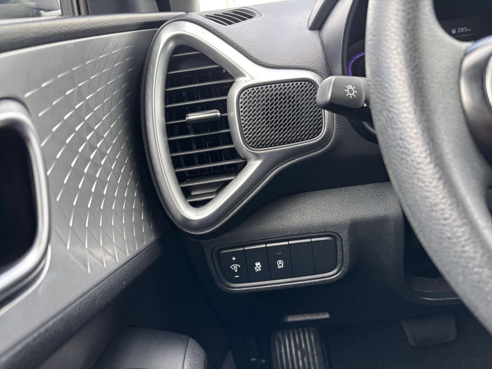 Thumbnail: 2025 Kia Soul - 31