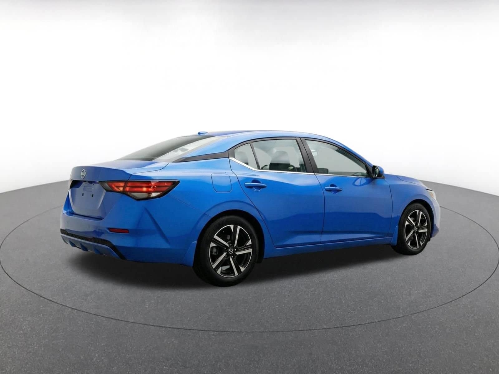 Thumbnail: 2025 Nissan Sentra - 8