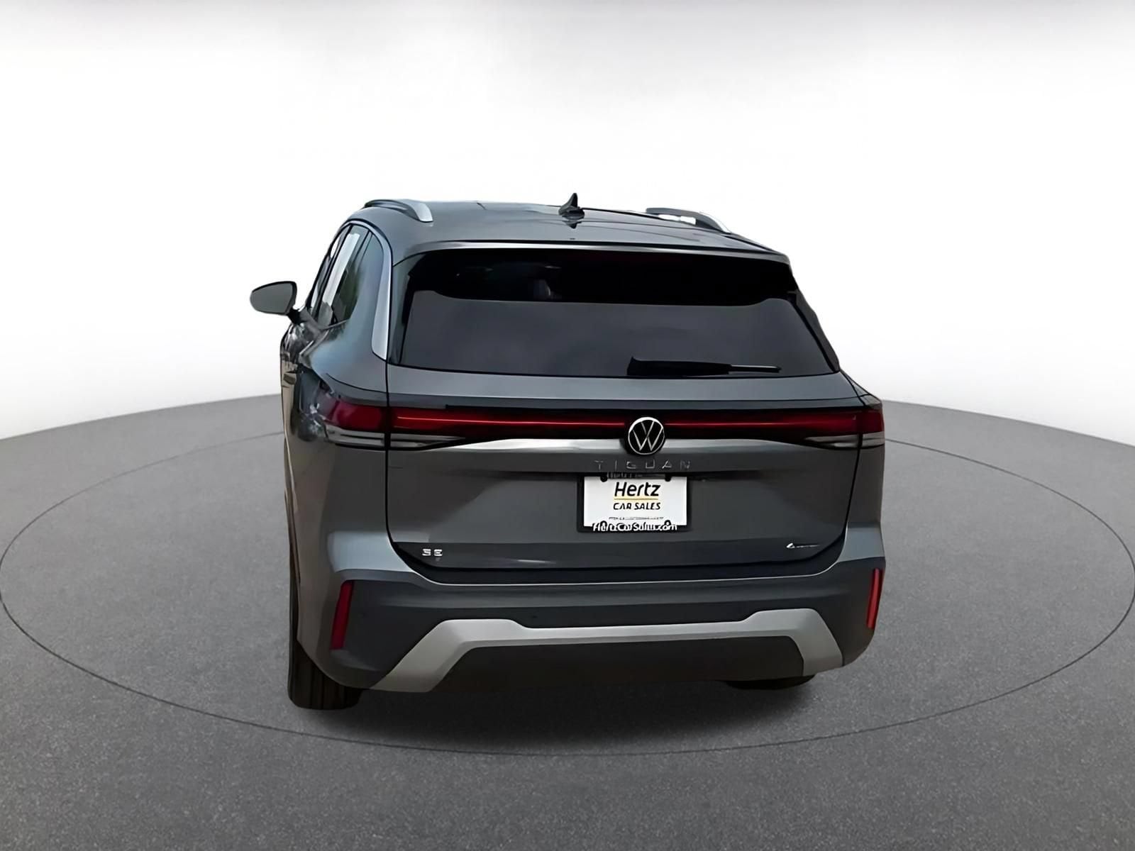 Thumbnail: 2026 Volkswagen Tiguan - 12