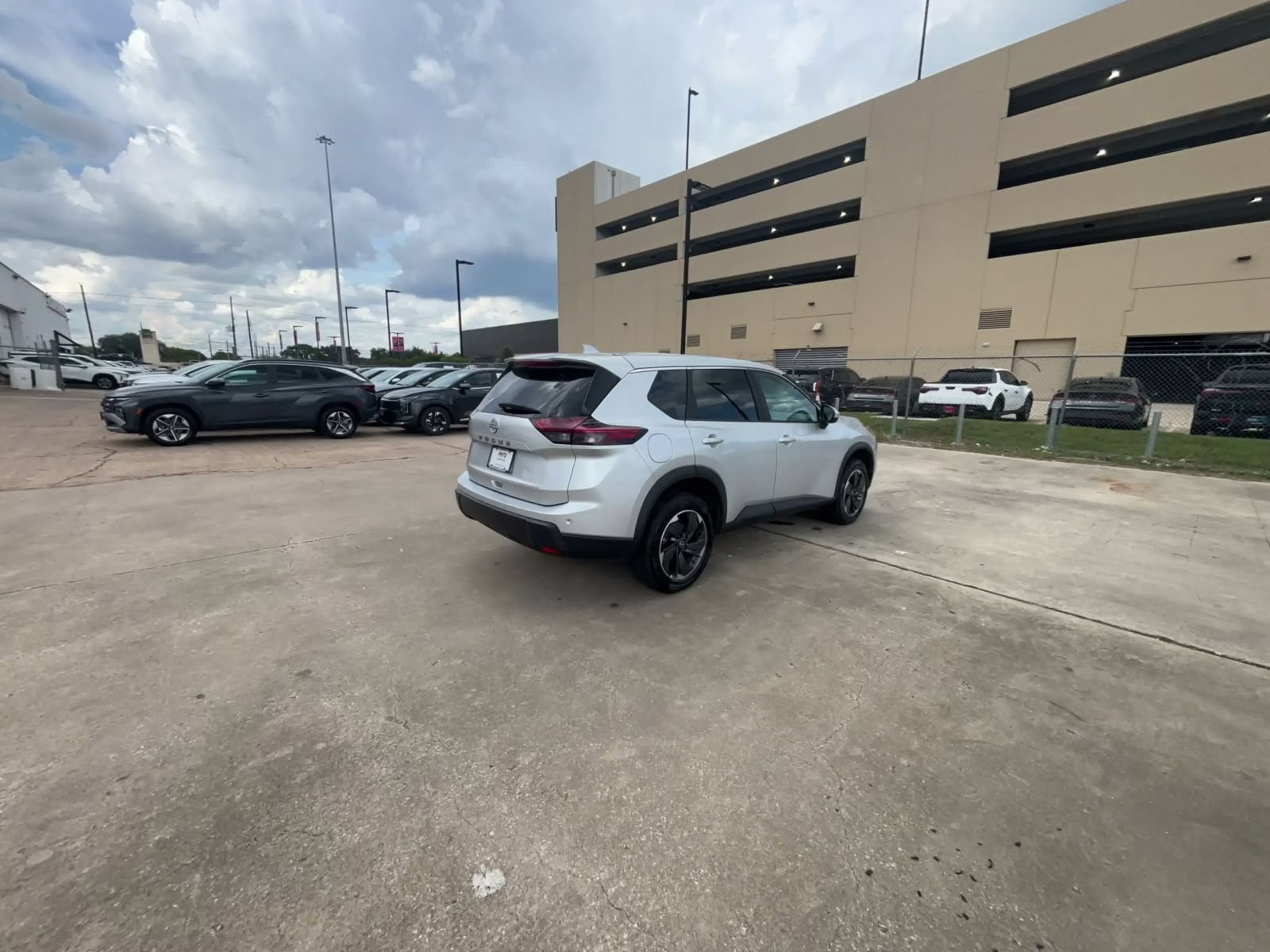 Thumbnail: 2025 Nissan Rogue - 13