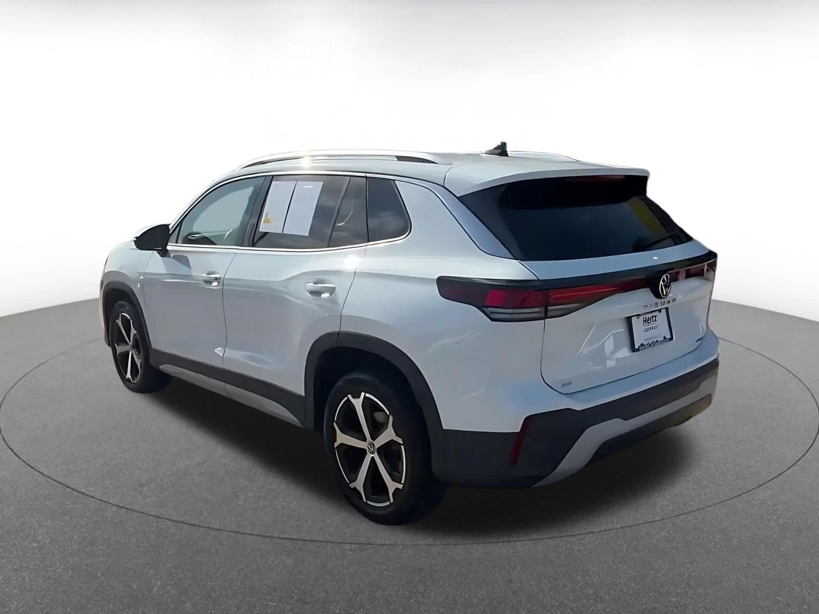 Thumbnail: 2026 Volkswagen Tiguan - 10