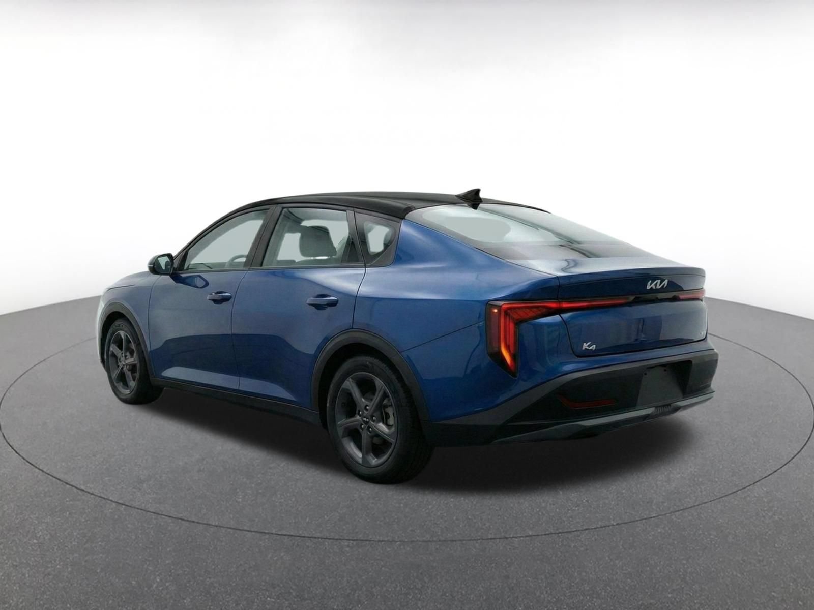 Thumbnail: 2026 Kia K4 - 6