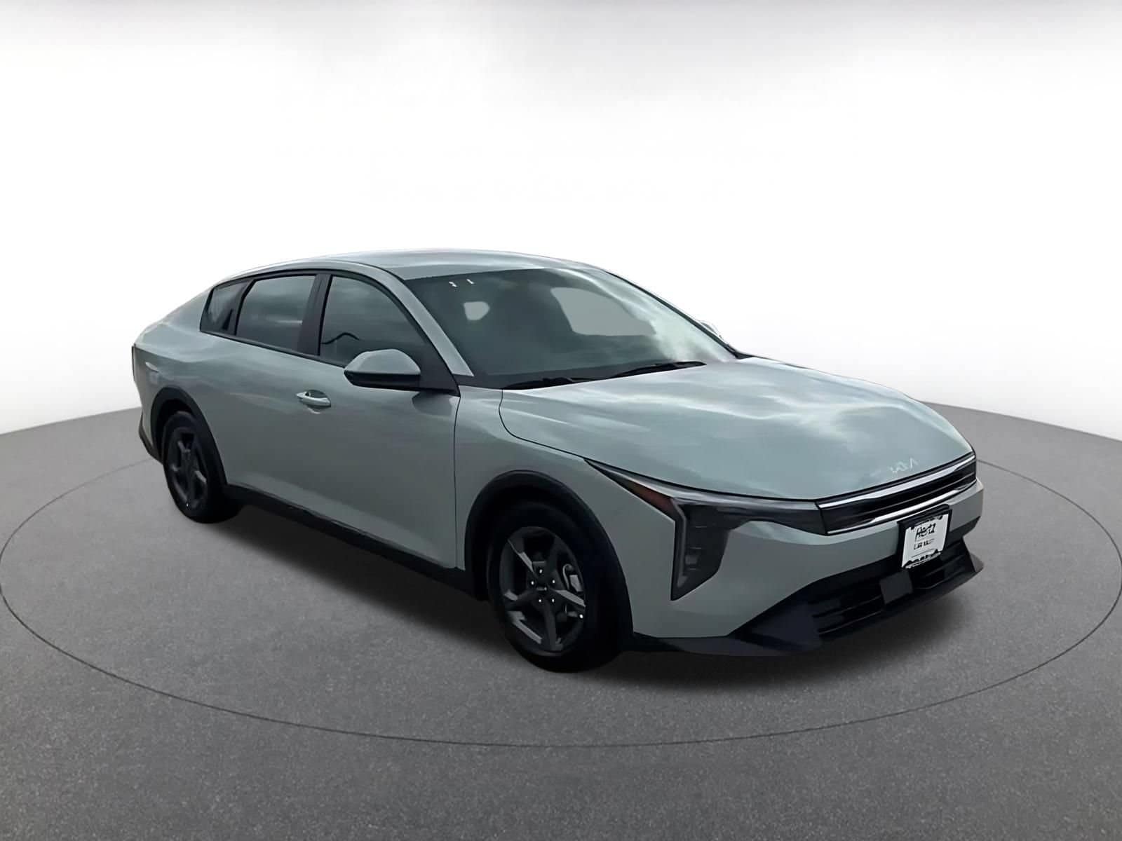 Thumbnail: 2026 Kia K4 - 3