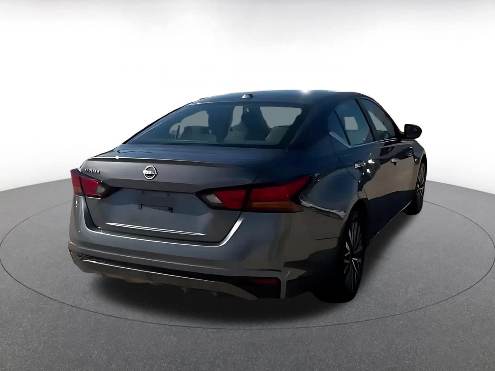 Thumbnail: 2025 Nissan Altima - 13