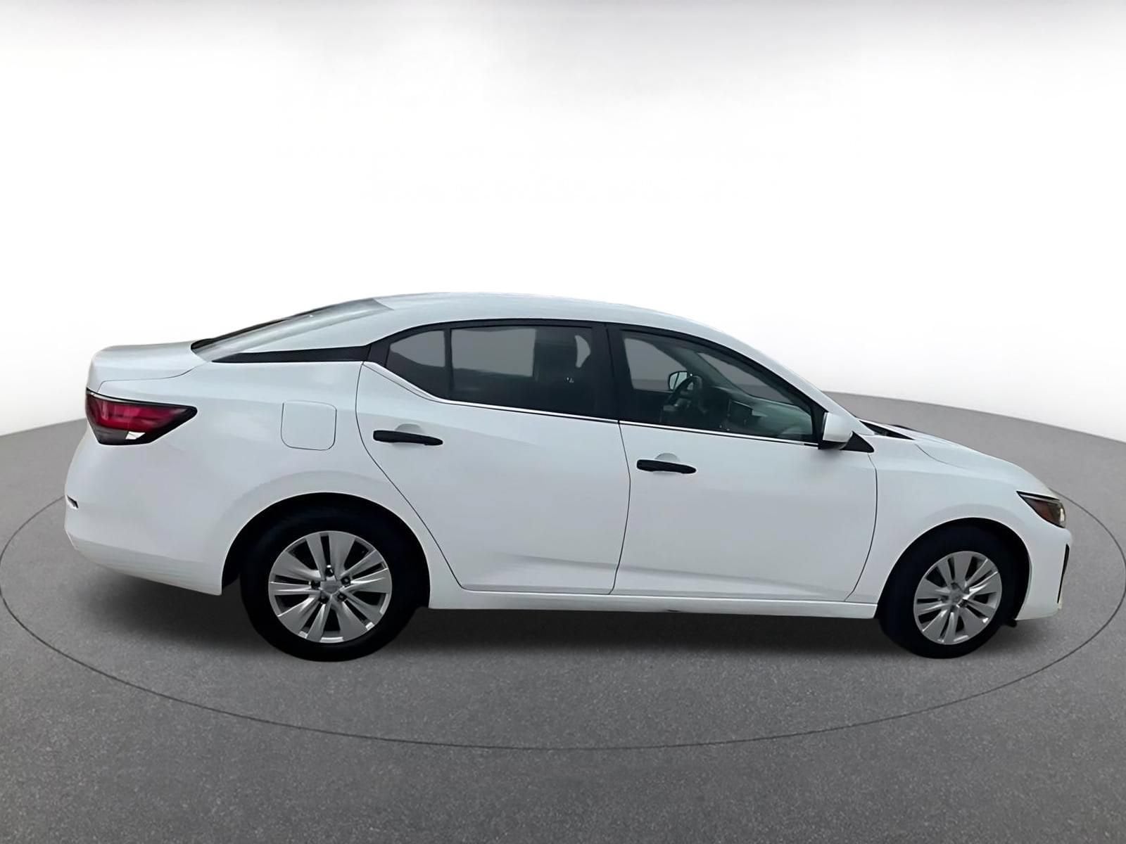 Thumbnail: 2025 Nissan Sentra - 14