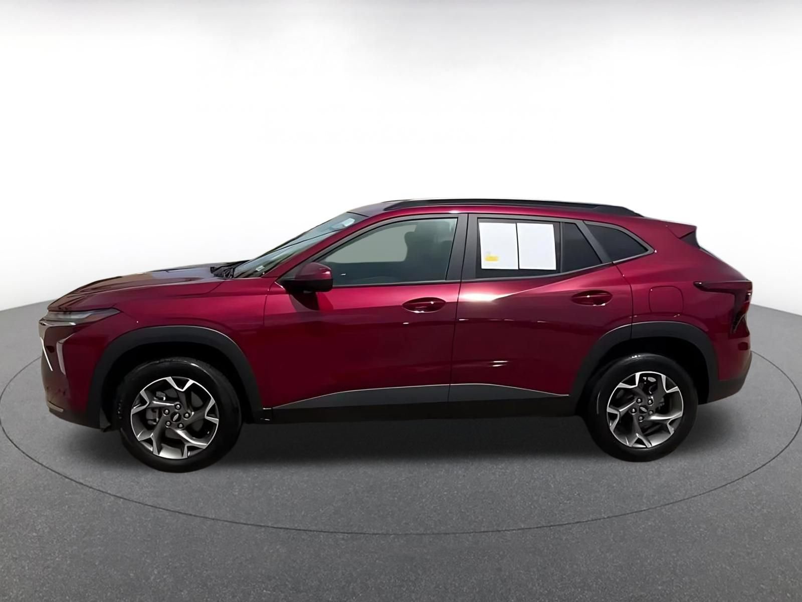 Thumbnail: 2025 Chevrolet Trax - 7