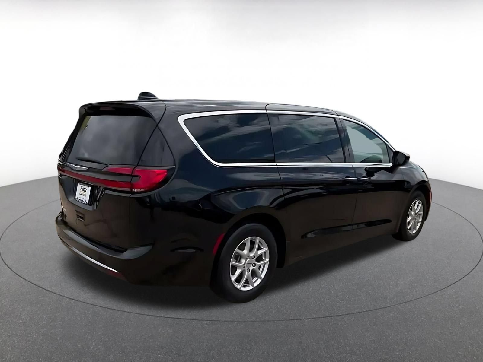 Thumbnail: 2025 Chrysler Pacifica - 14