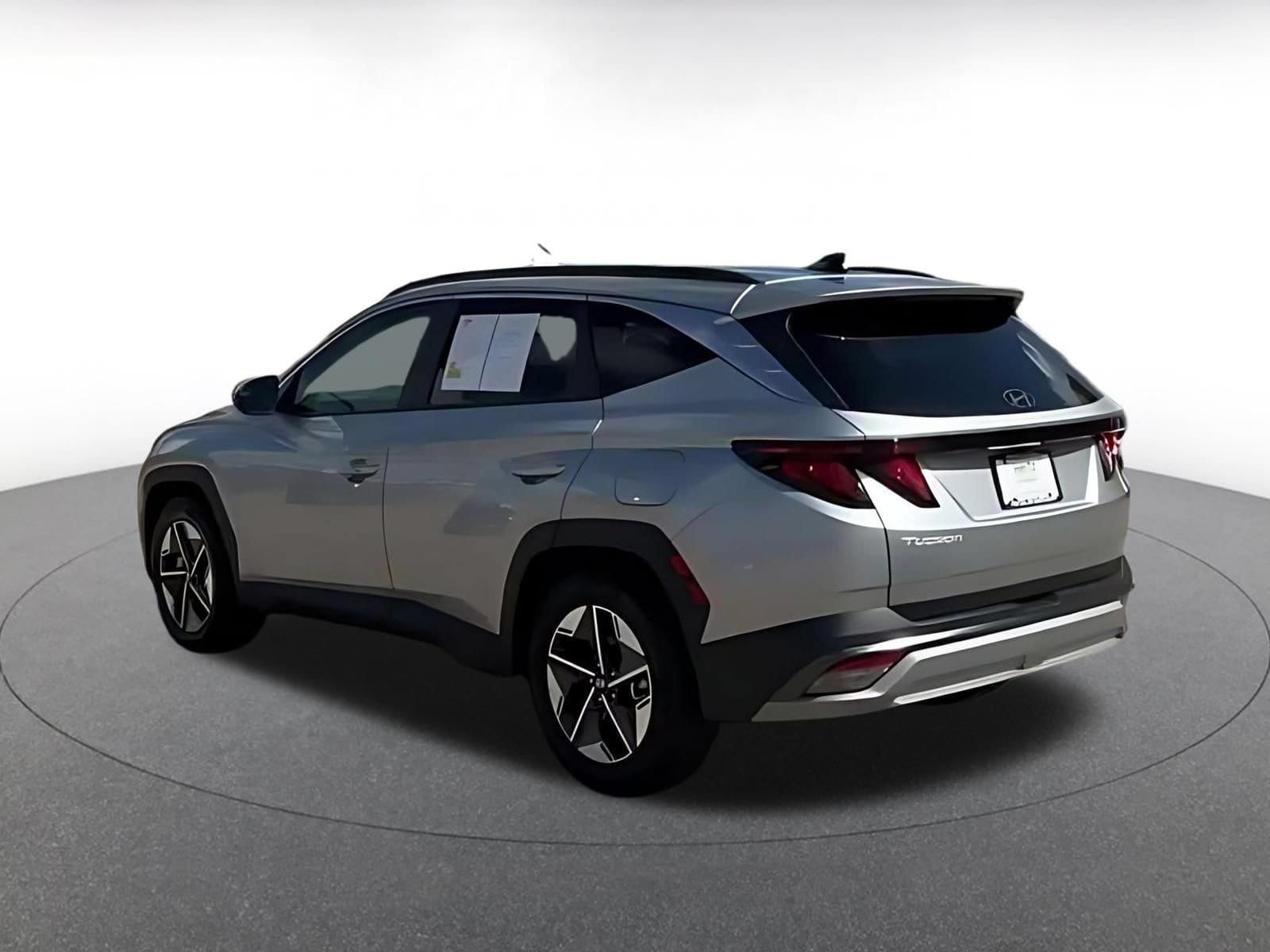 Thumbnail: 2026 Hyundai Tucson - 8