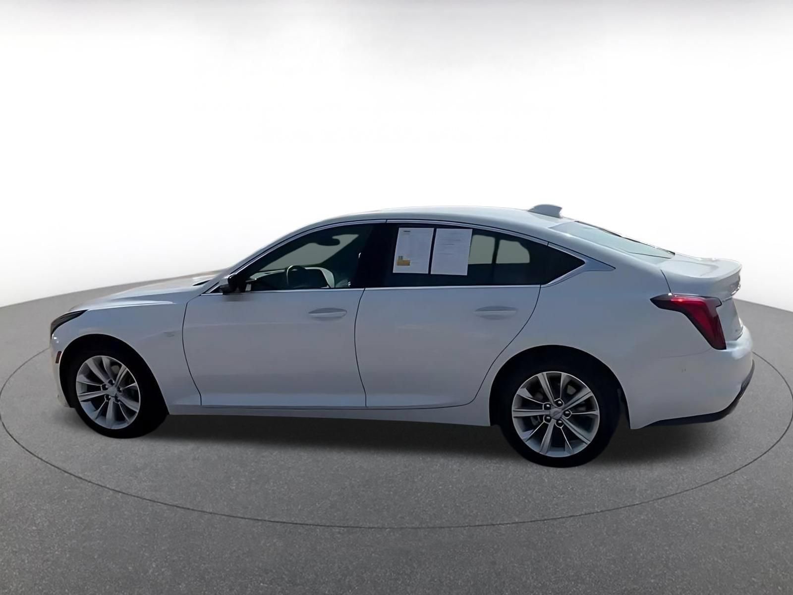 Thumbnail: 2026 Cadillac CT5 - 8