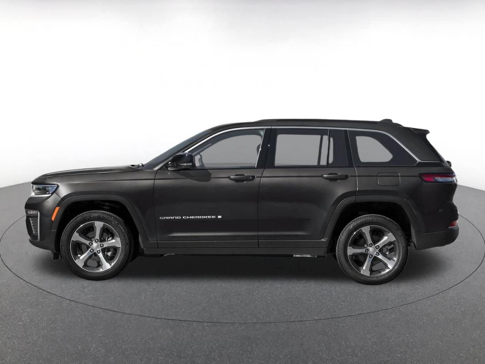 Thumbnail: 2026 Jeep Grand Cherokee - 3