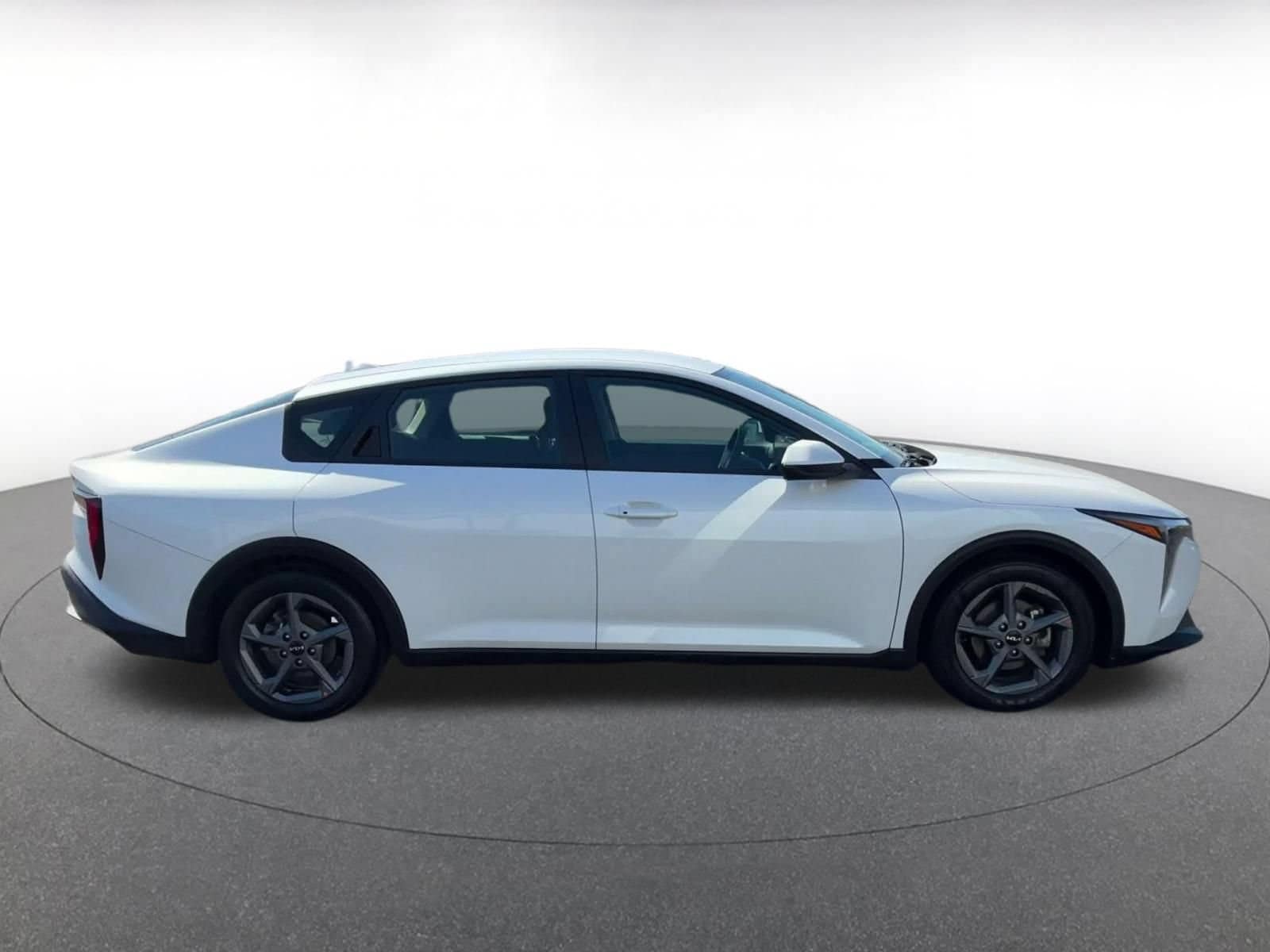 Thumbnail: 2025 Kia K4 - 15