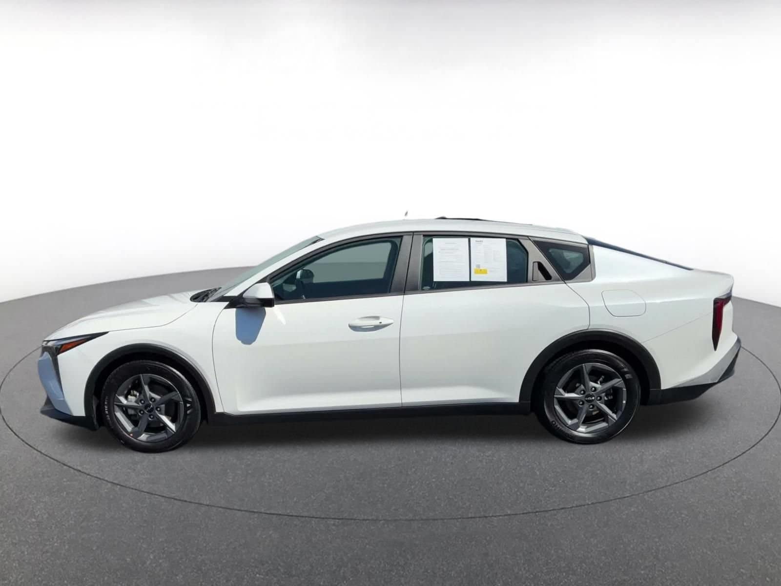 Thumbnail: 2025 Kia K4 - 8
