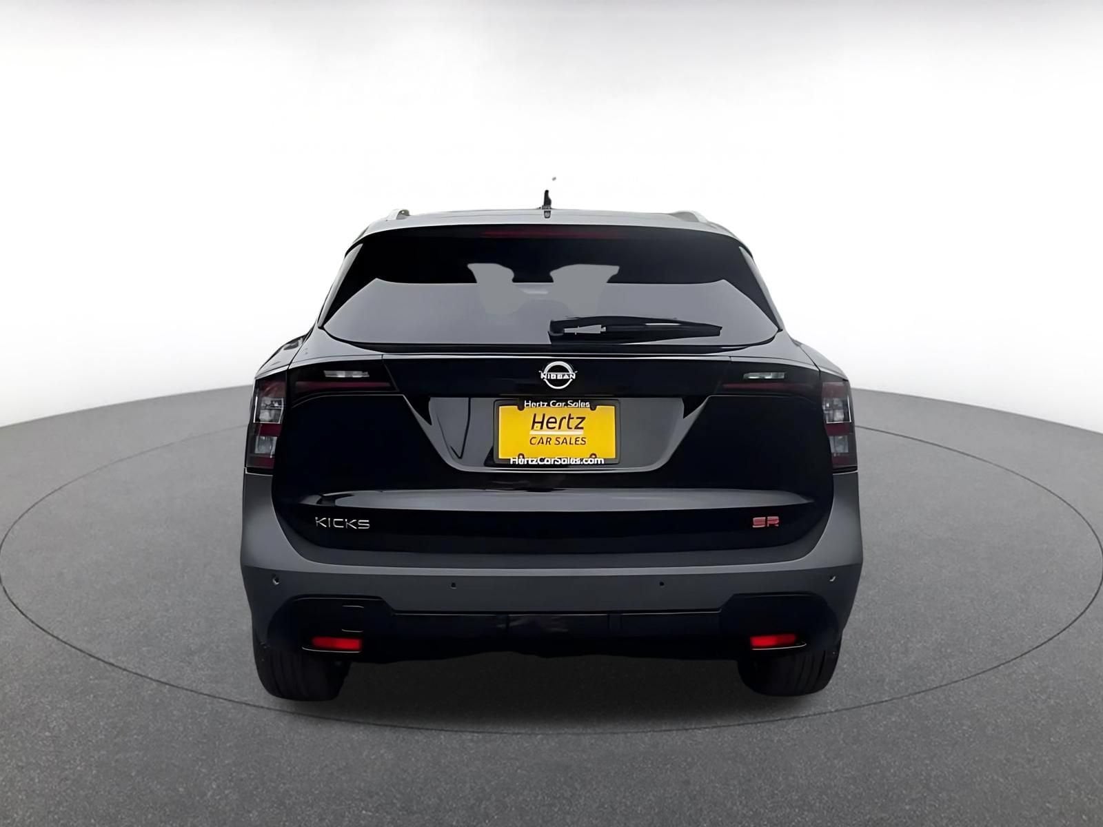 Thumbnail: 2026 Nissan Kicks - 6