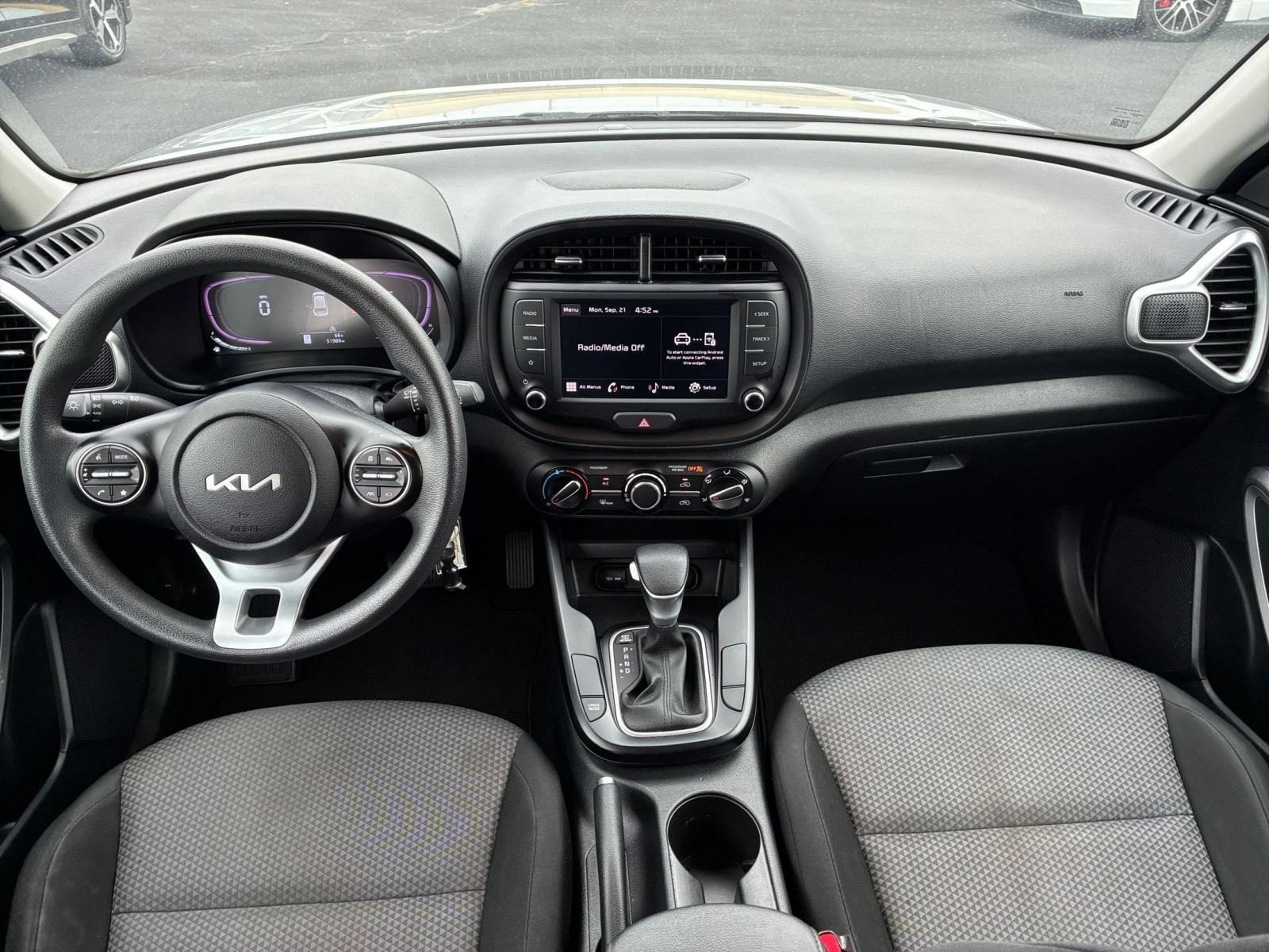 Thumbnail: 2025 Kia Soul - 30
