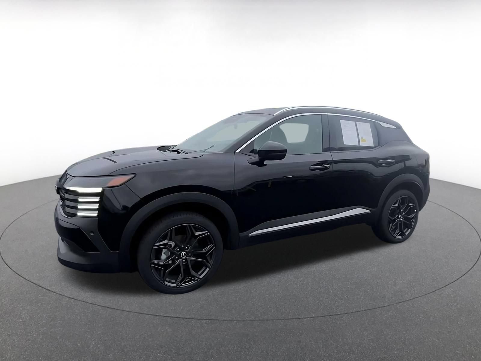 Thumbnail: 2026 Nissan Kicks - 8