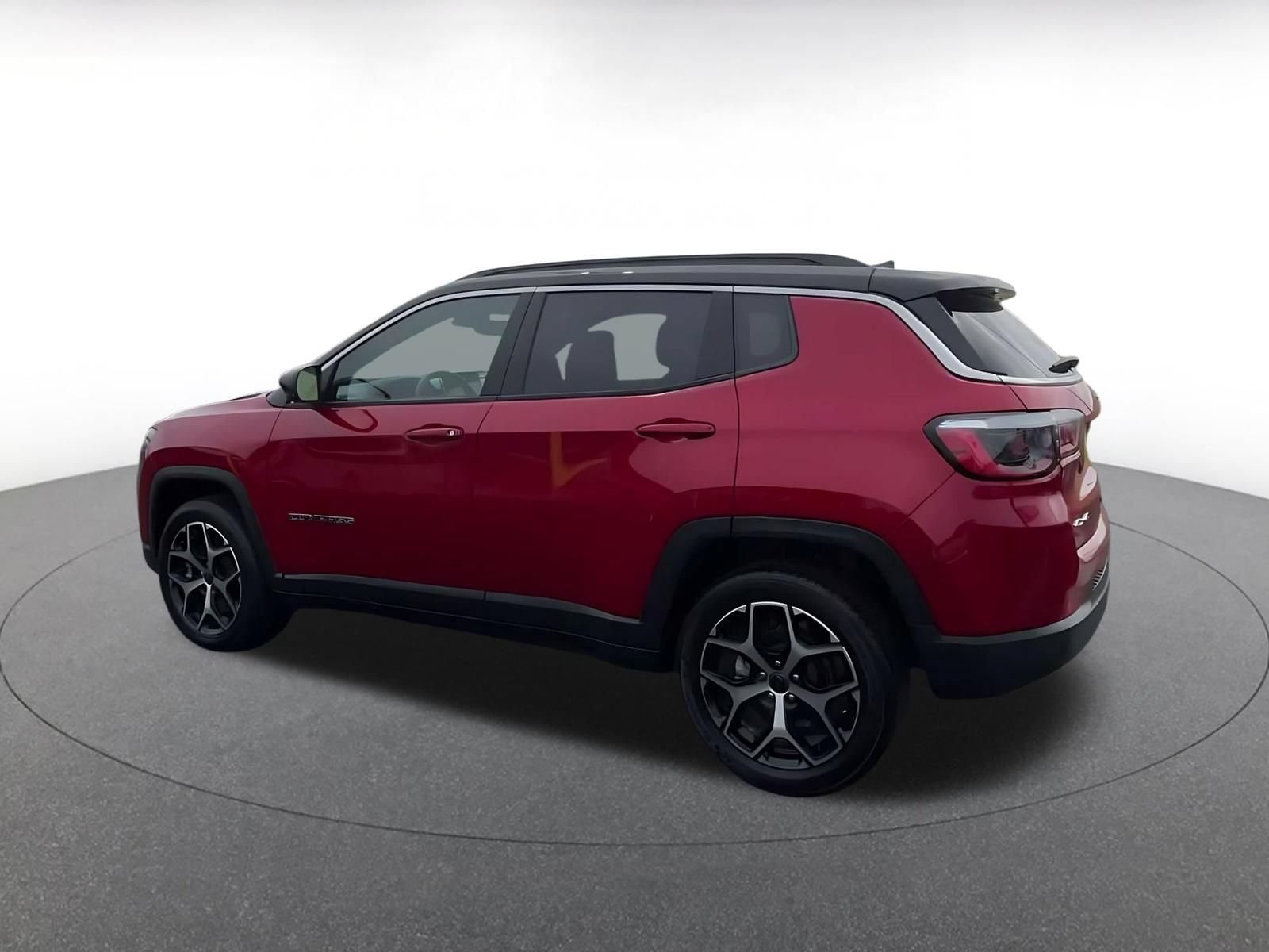Thumbnail: 2025 Jeep Compass - 9