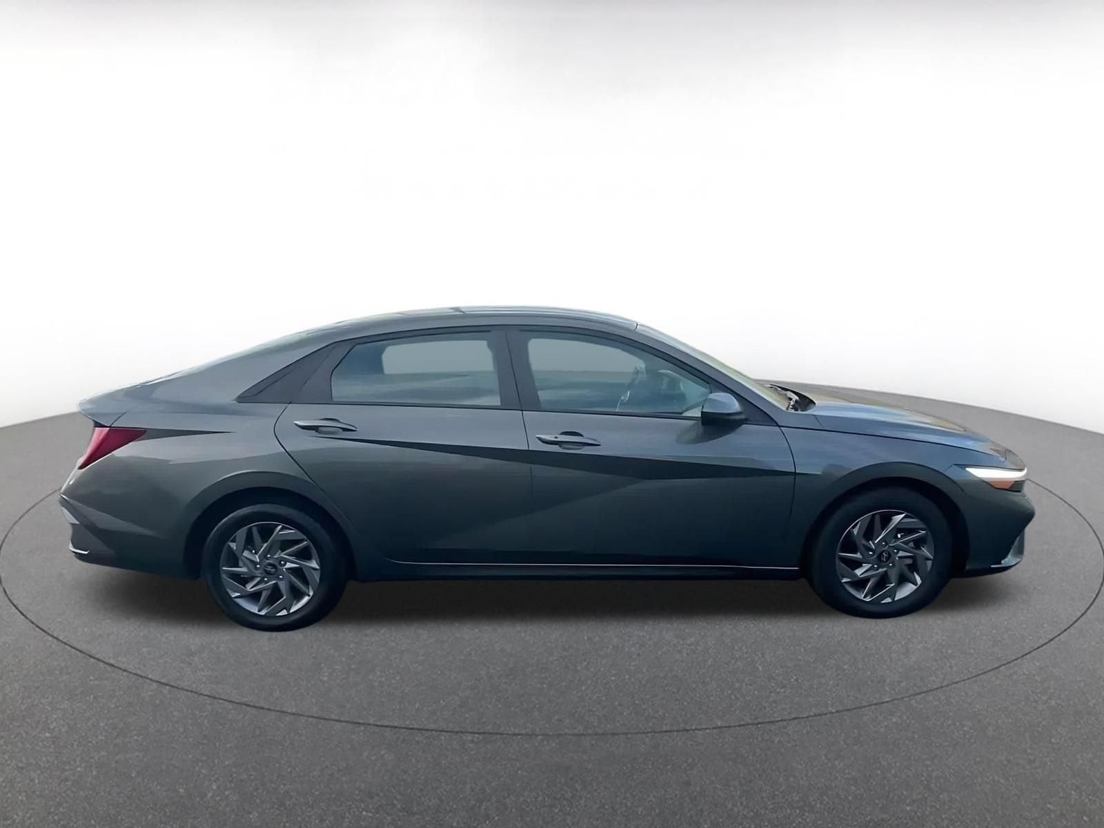 Thumbnail: 2026 Hyundai Elantra - 15