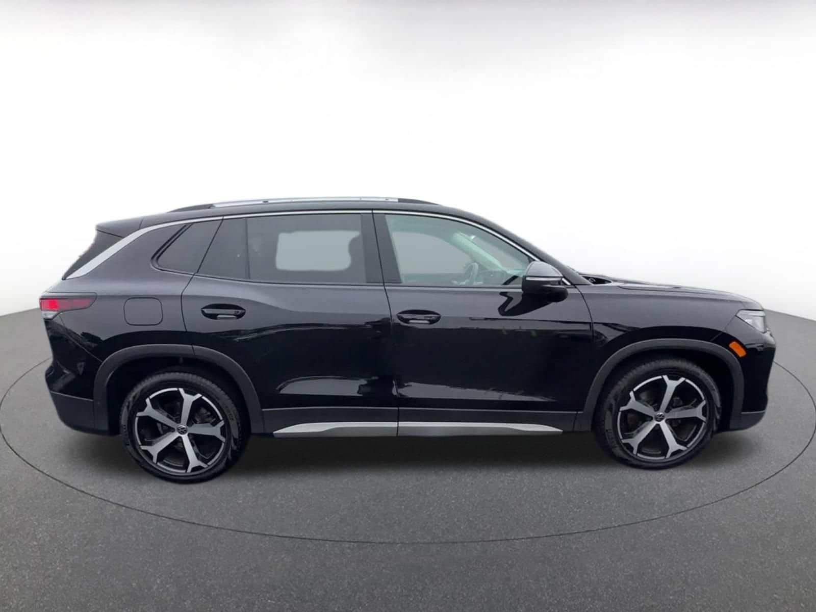 Thumbnail: 2026 Volkswagen Tiguan - 15