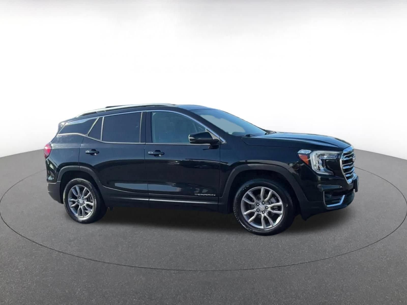 Thumbnail: 2024 GMC Terrain - 2