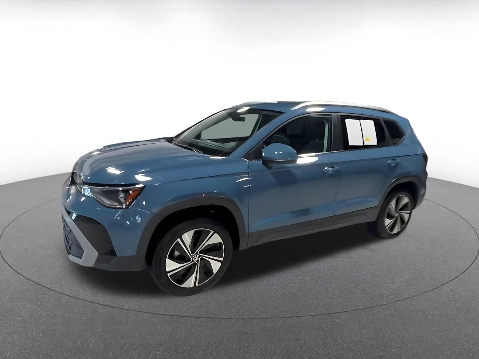 Thumbnail: 2026 Volkswagen Taos - 7