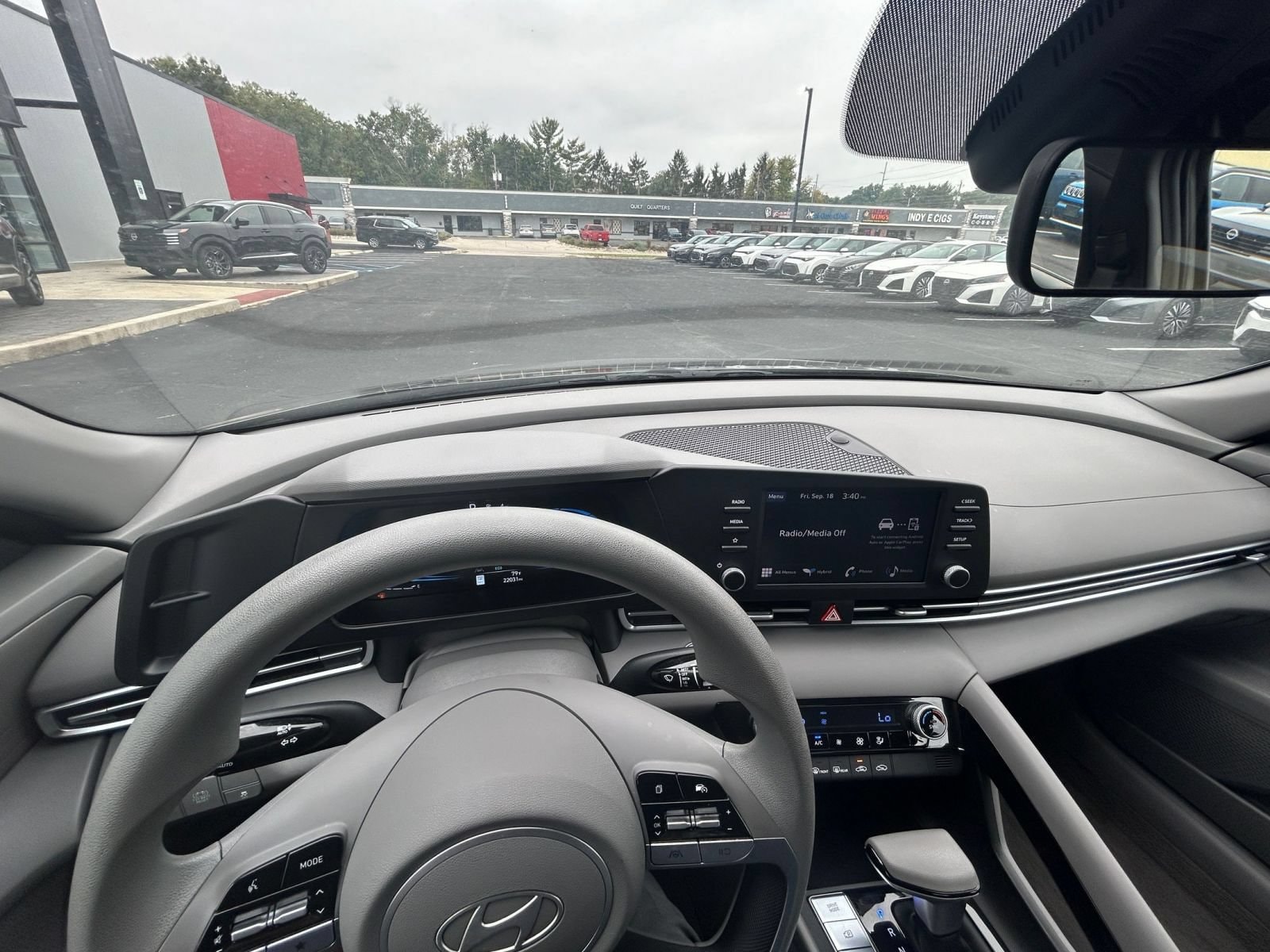 Thumbnail: 2026 Hyundai Elantra - 32