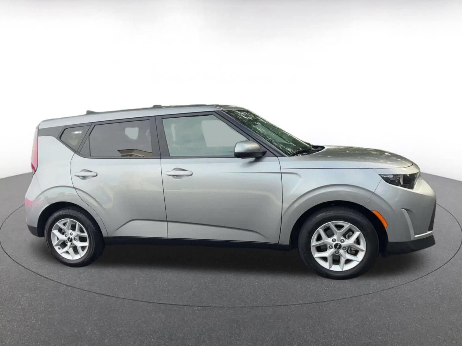 Thumbnail: 2025 Kia Soul - 15