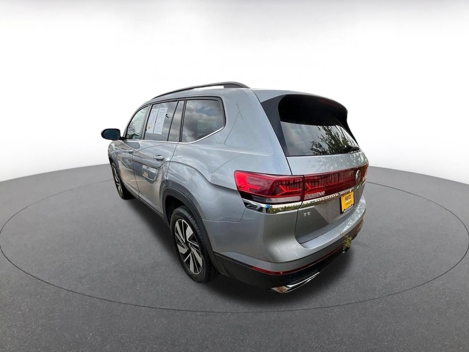 Thumbnail: 2026 Volkswagen Atlas - 4