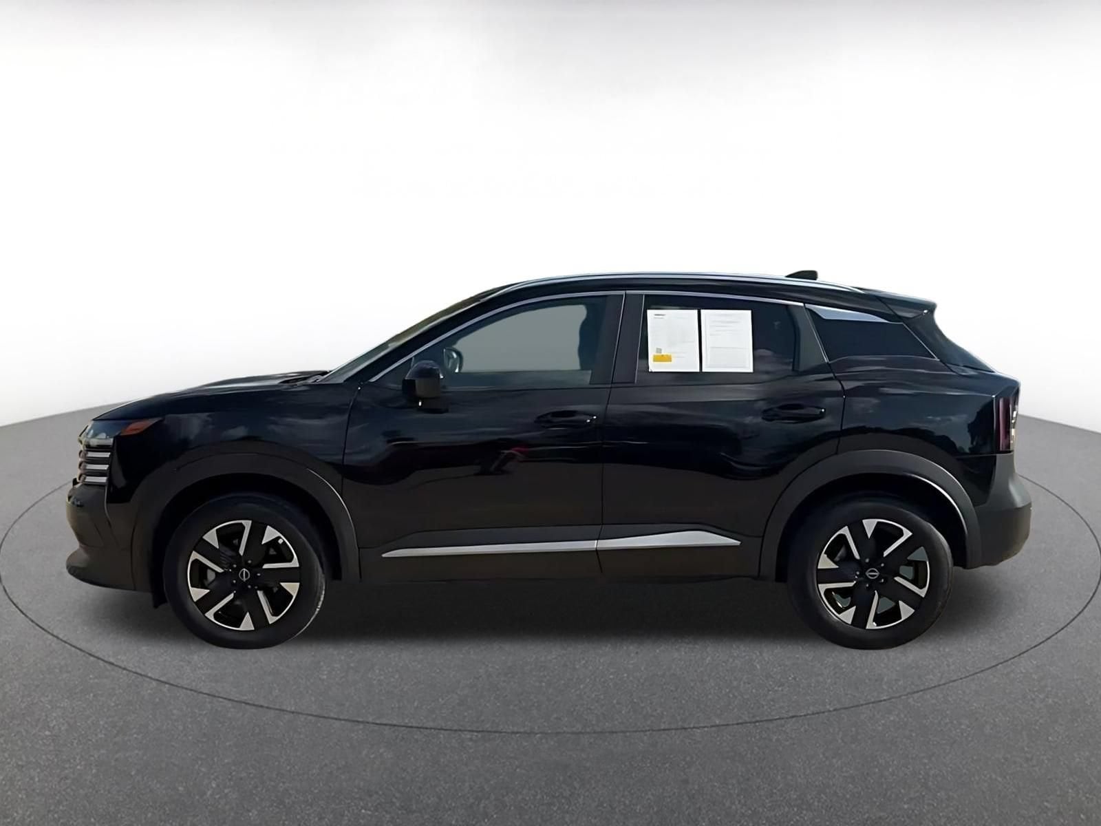 Thumbnail: 2026 Nissan Kicks - 9
