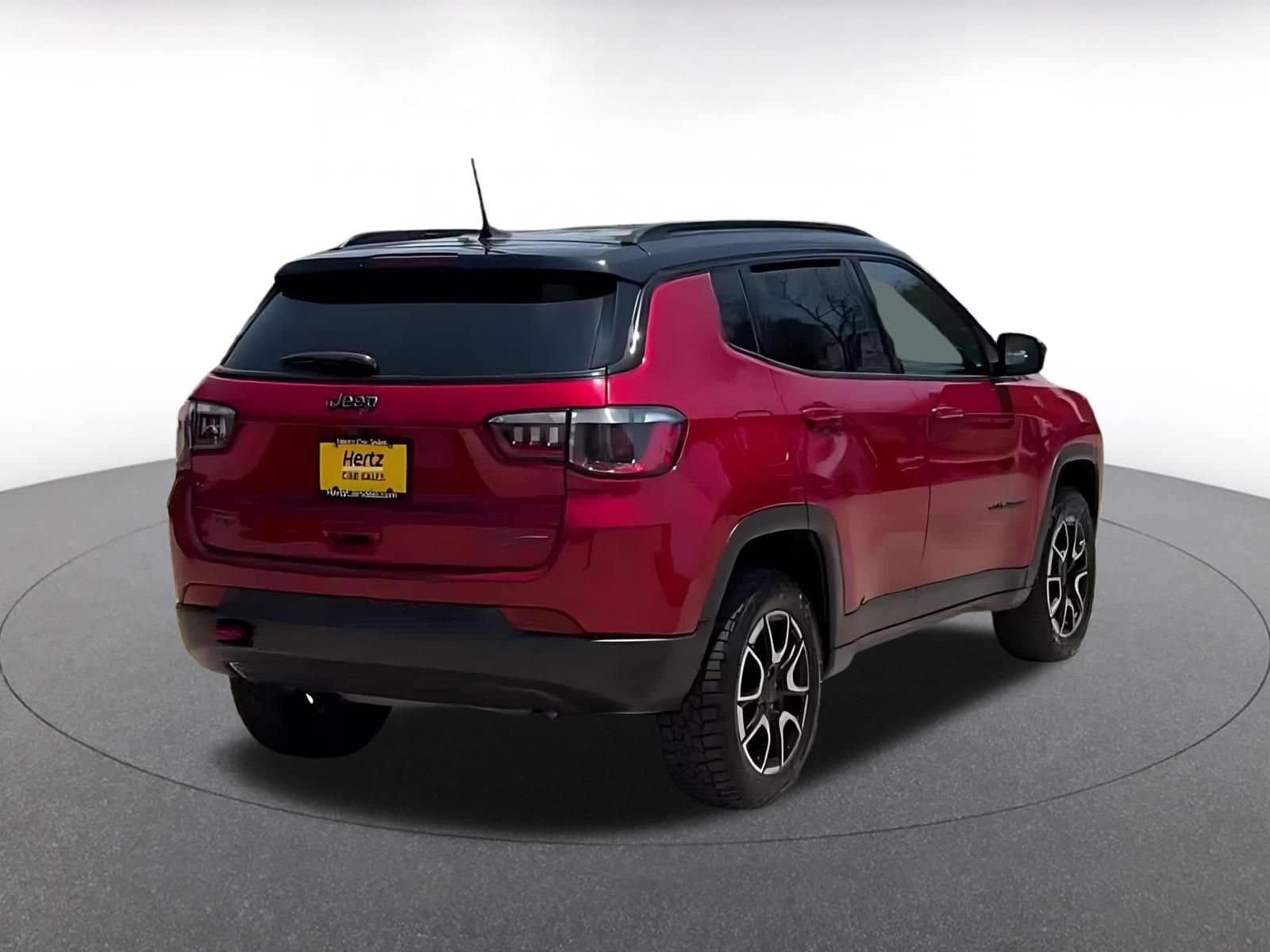 Thumbnail: 2025 Jeep Compass - 13