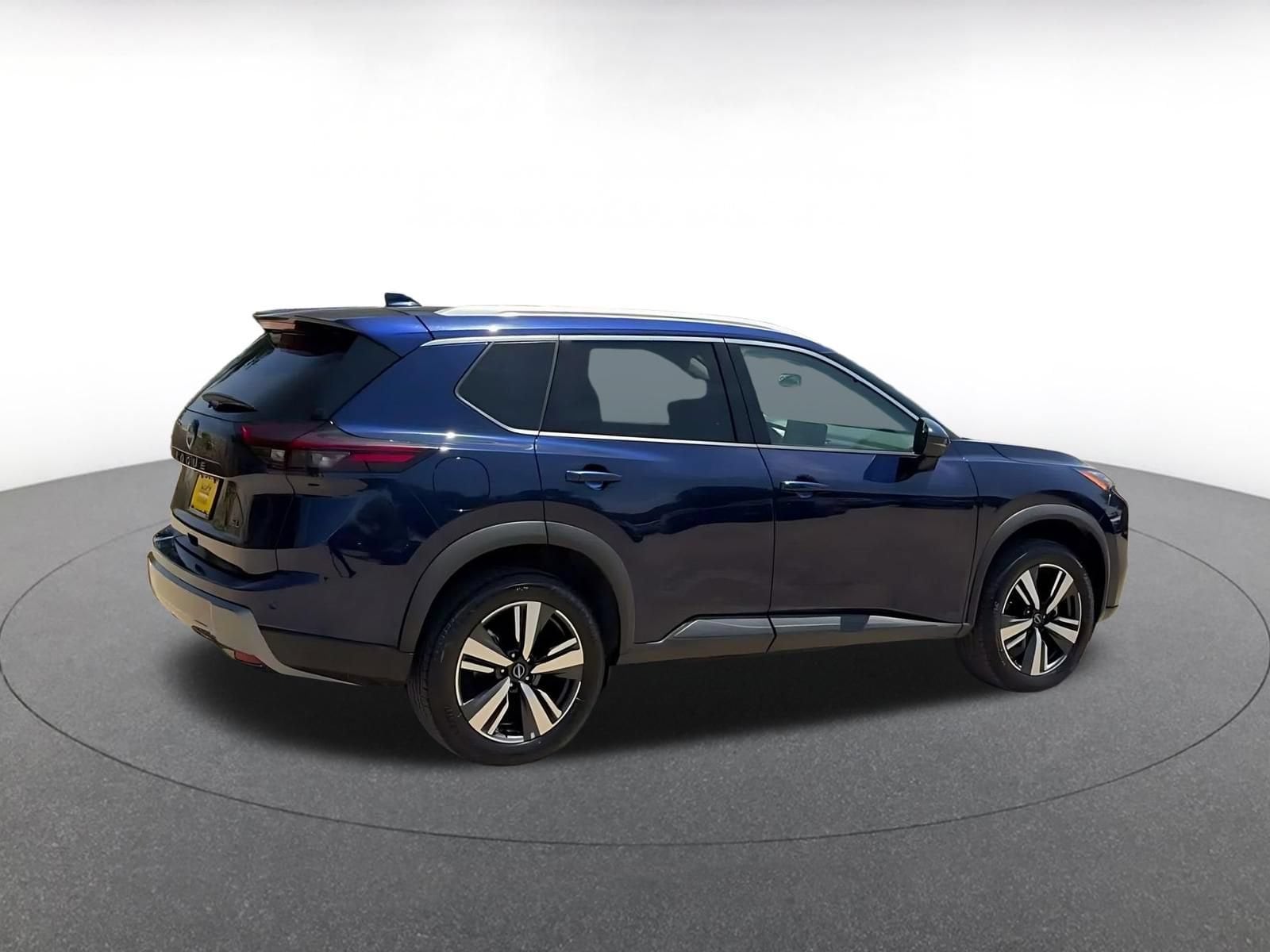 Thumbnail: 2026 Nissan Rogue - 14