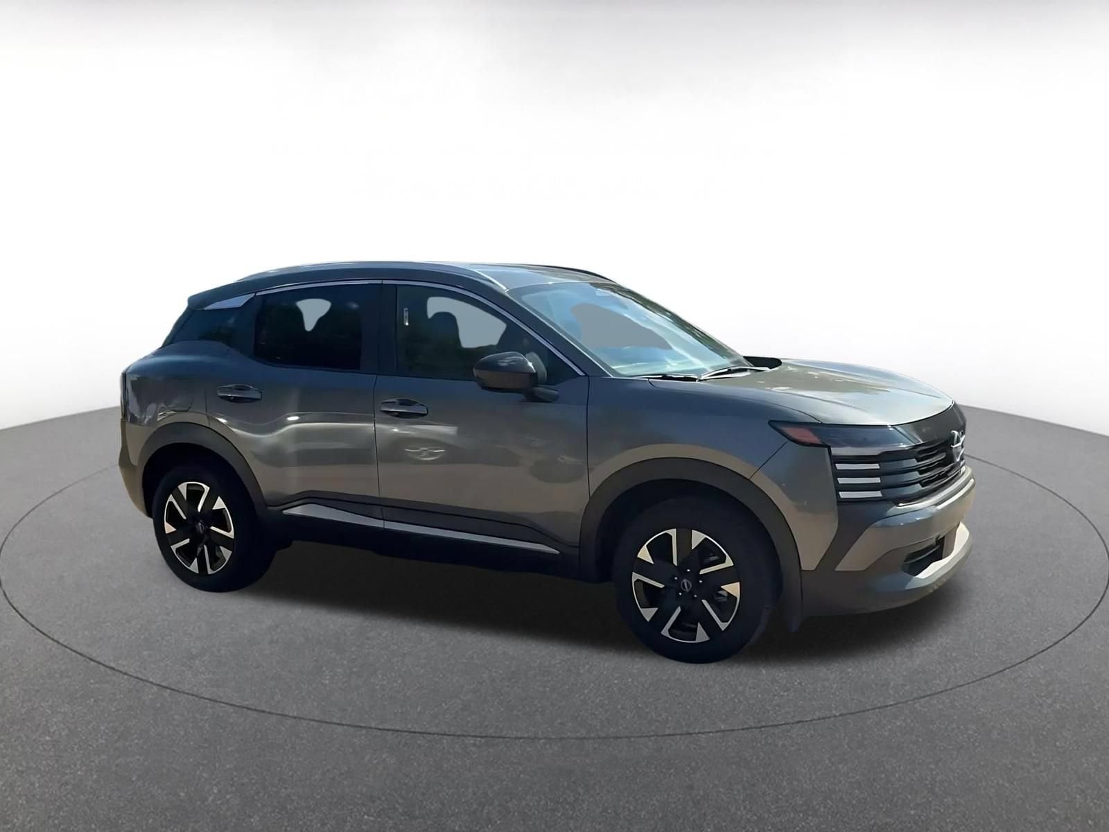 Thumbnail: 2026 Nissan Kicks - 2