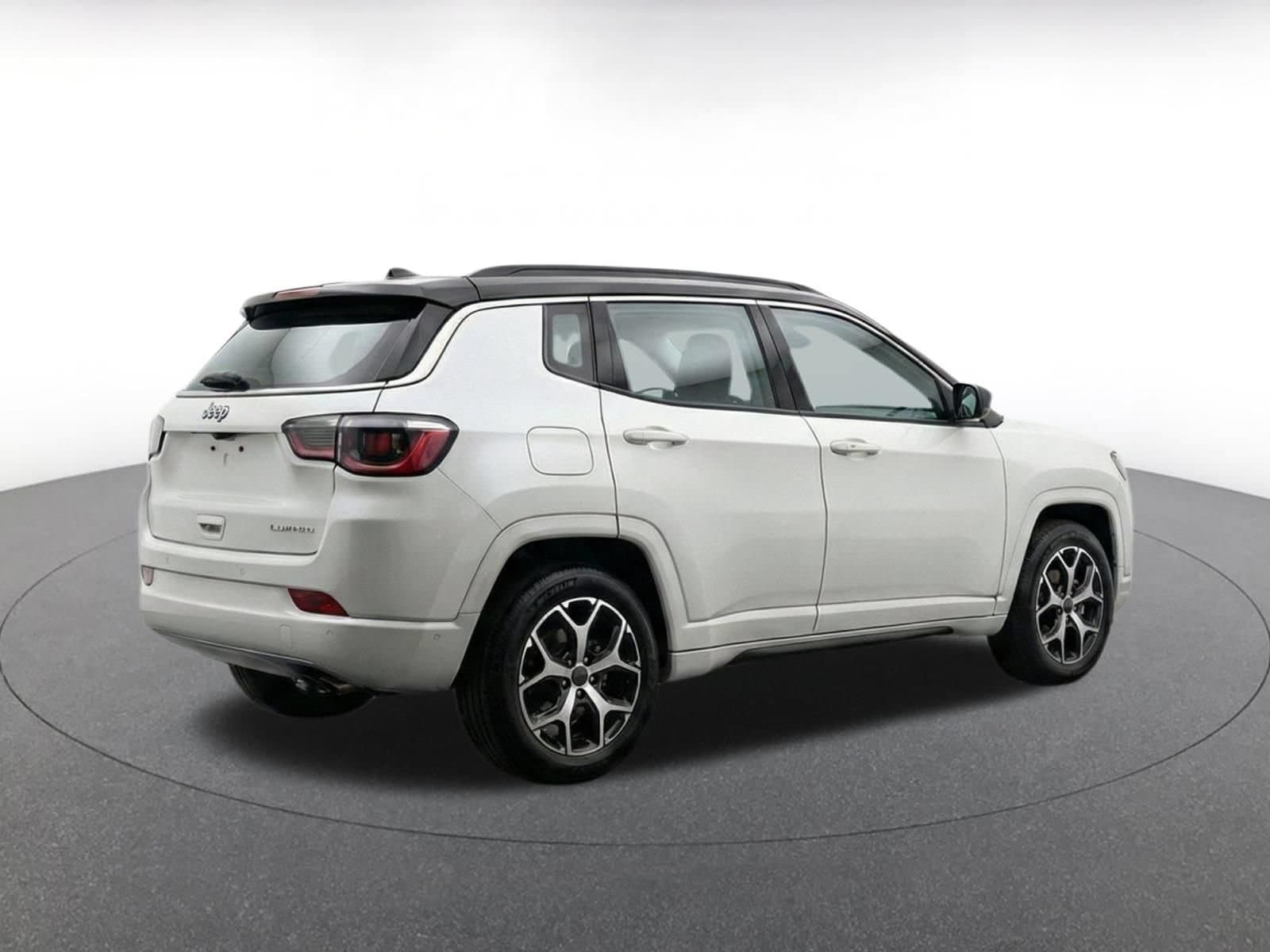 Thumbnail: 2025 Jeep Compass - 8